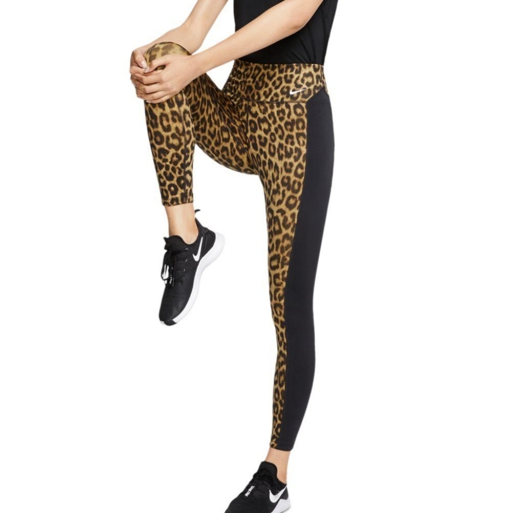 Nike Women Dri Fit Leopard Leggings sz small
